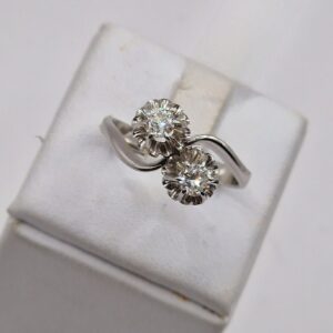 Anello modello "valentine" con doppio diamante