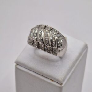 Anello a fascia "Brillanti"