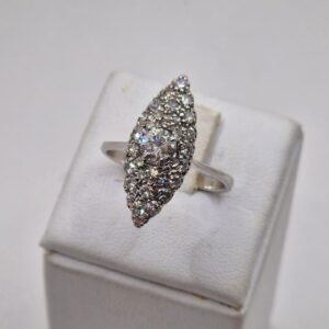 Anello modello "losanga"