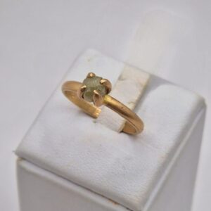 Anello "Diamante grezzo"
